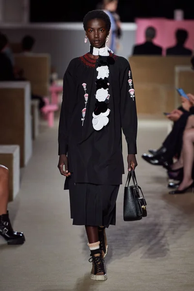 Look 6